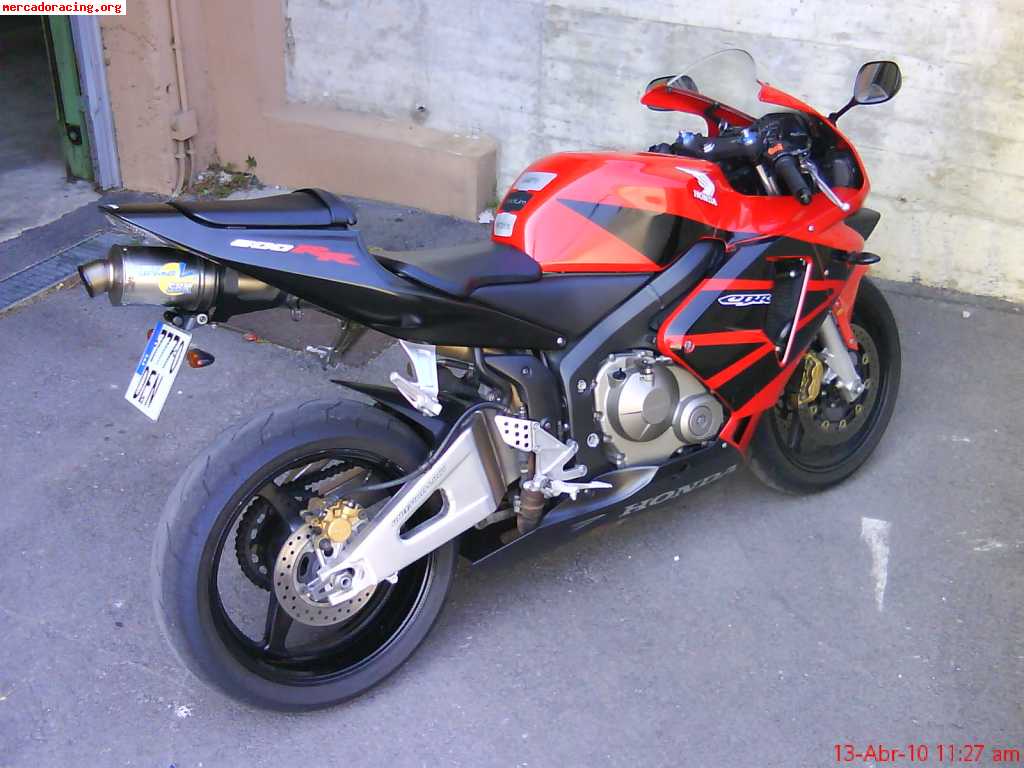 Cbr 600rr 2005 ( 4300€ )