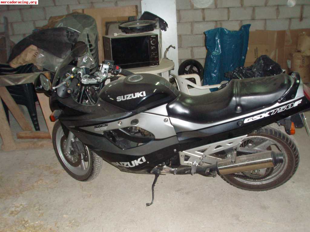 Vendo o cambio suzuki gsx 750f