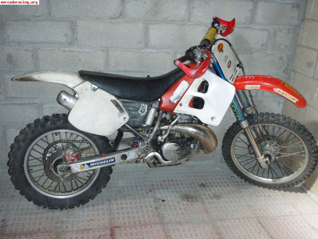 Se vende cr 250