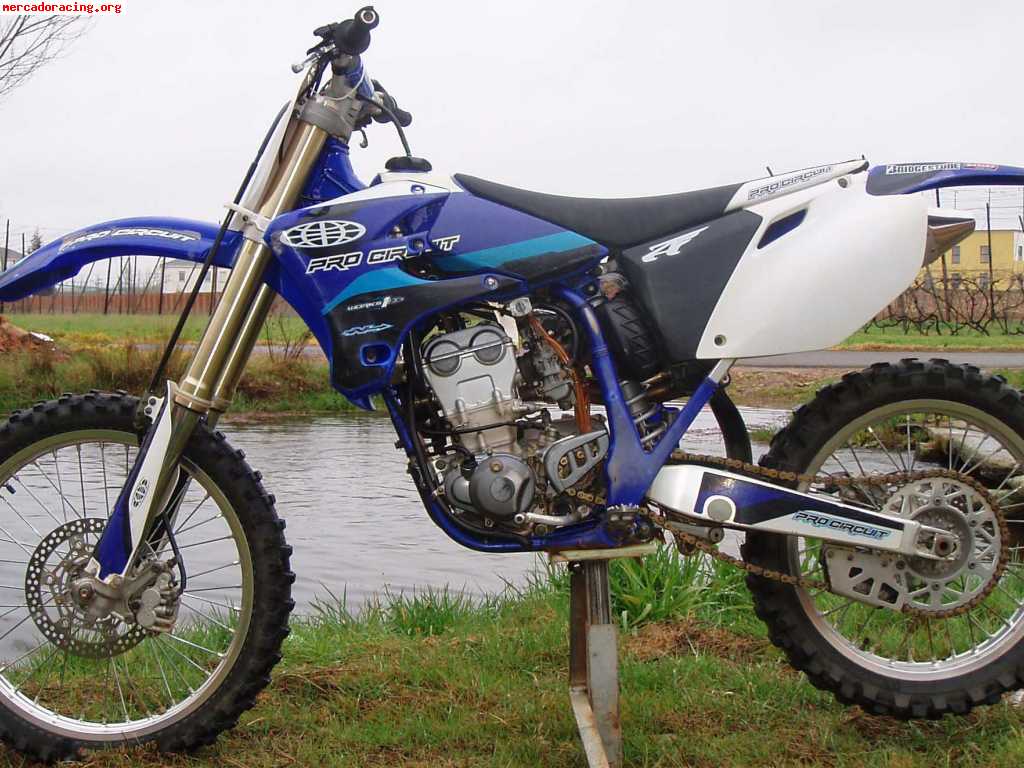 Se vende yamaha yz250f