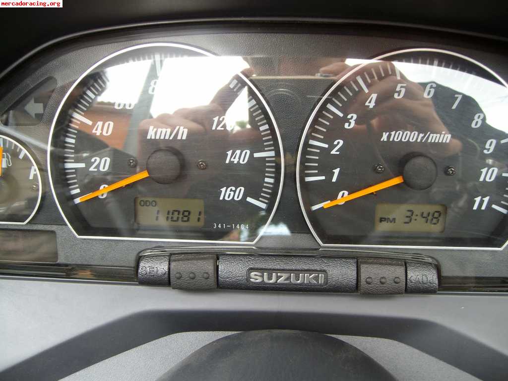 Suzuki burgman 400c.c.