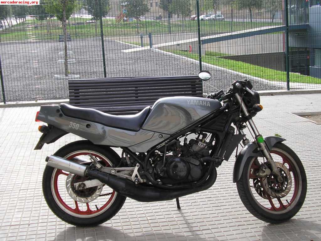 Vendo rd 350 japonesa, motor bicilindrico de 2 tiempos, en p
