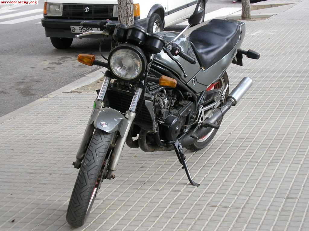 Vendo rd 350 japonesa, motor bicilindrico de 2 tiempos, en p