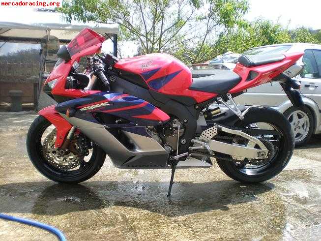 Vendo o cambio cbr 1000rr (comprada en julio del 2007)