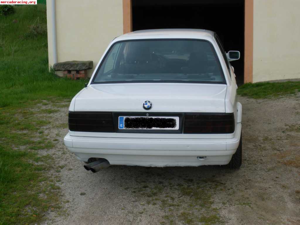 Cambio bmw 325 ix e30 precioso por moto de carretera