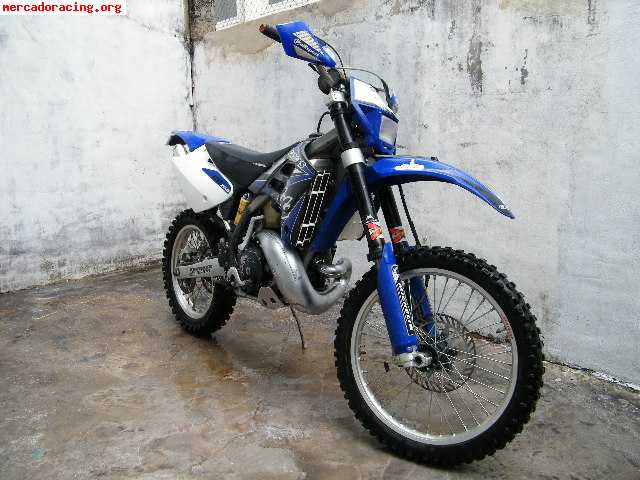 Se vende o se cambia gas-gas ec 250  valencia 2600€