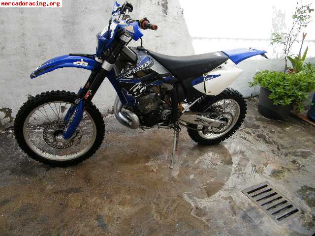 Se vende o se cambia gas-gas ec 250  valencia 2600€