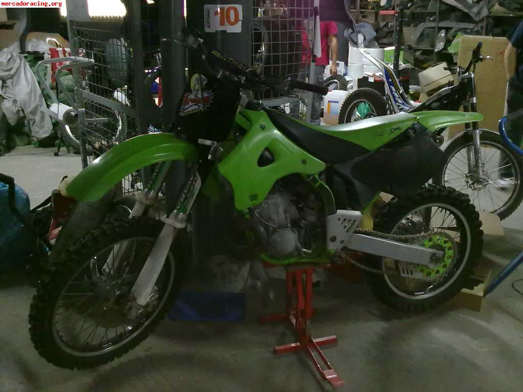 Kawasaki 250cc año 2000