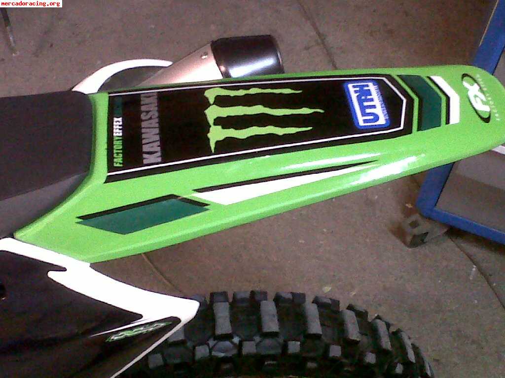 Kawasaki kx 250 f 4 tiempos decoracion monster