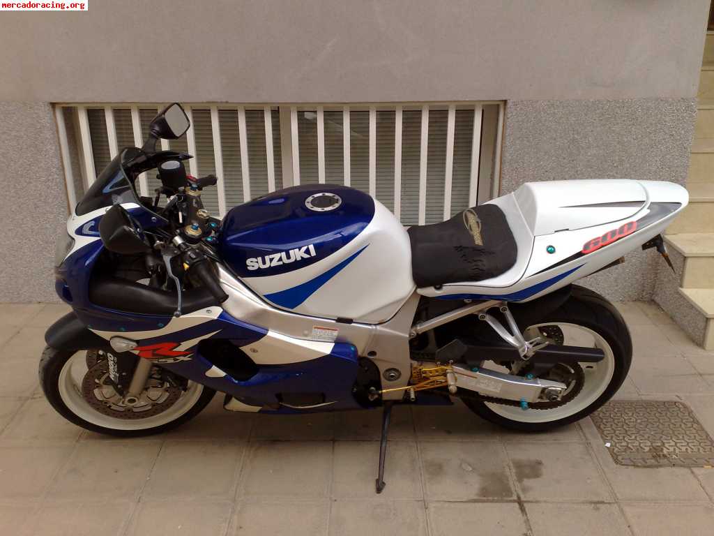 Suzuki gsxr 600