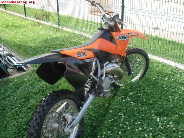 Se vende o cambia ktm sx 125 