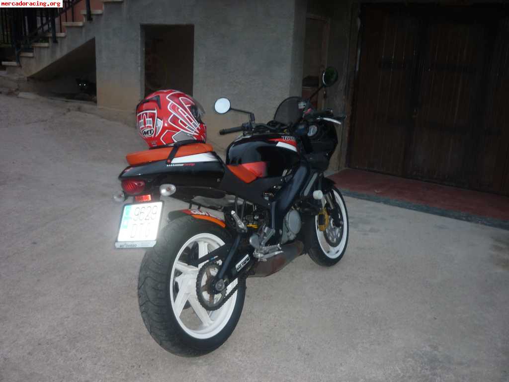 Aprilia tuono racing125