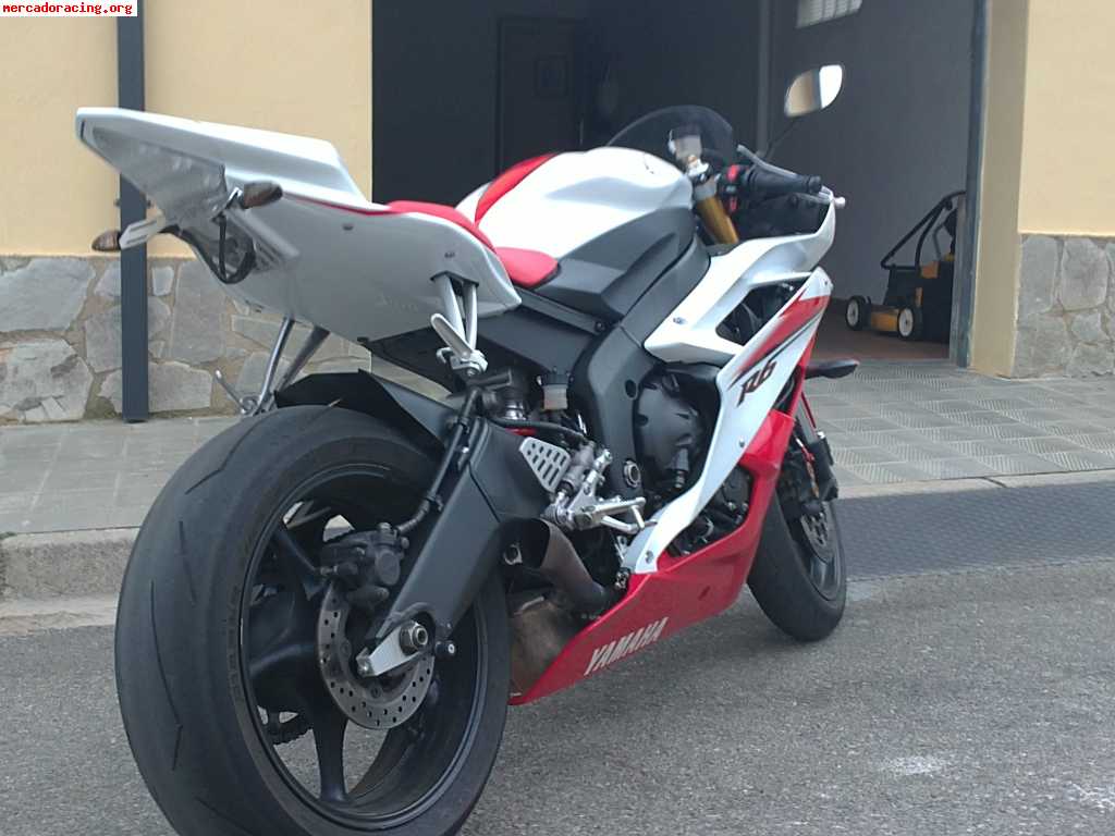 Se vende yamaha r6r