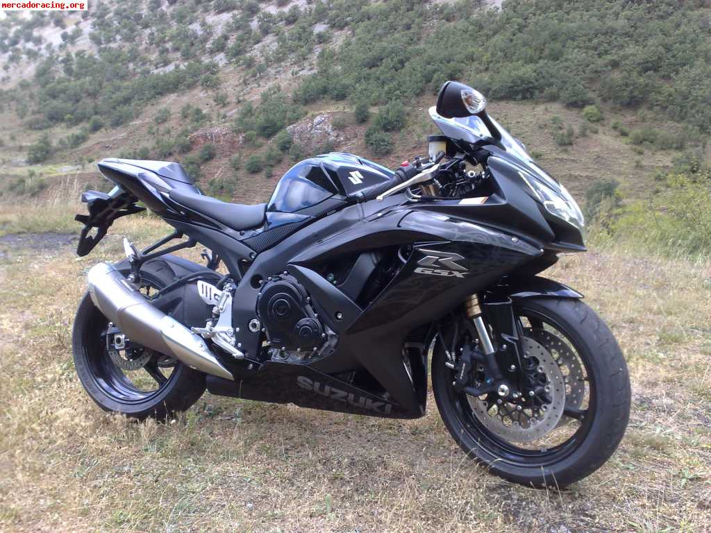 Se vende gsx-r 600 k9