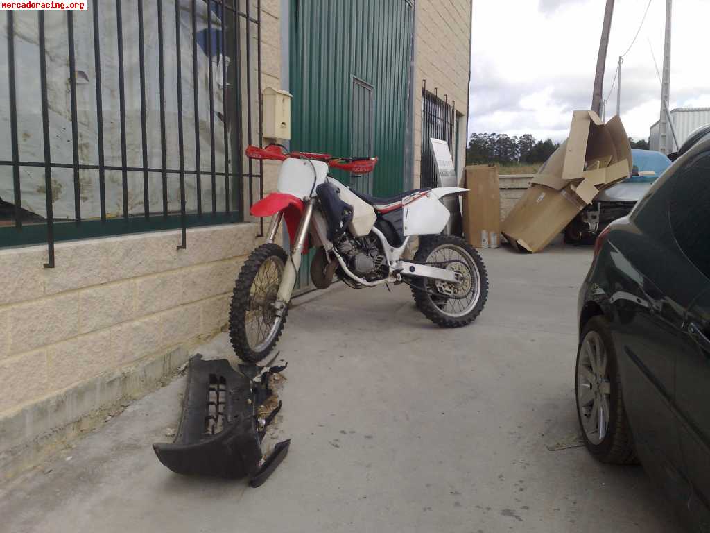 Se vende cr 125