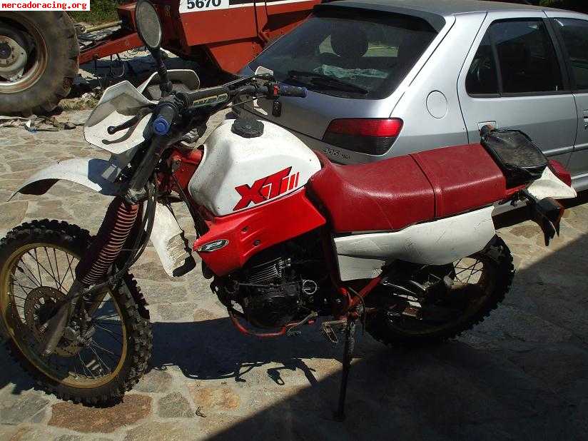 Se vende yamaha xt 600 350 euros