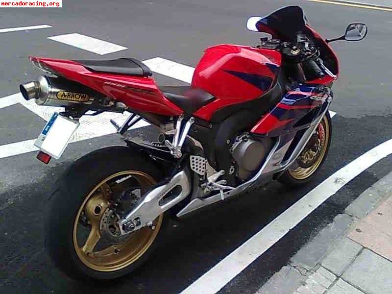 Hnda cbr1000rr año 2006 impoluta