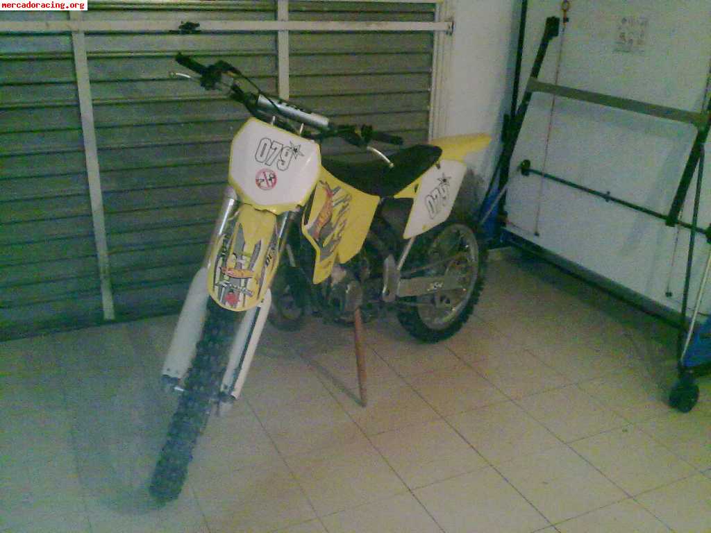 Suzuki rm 125 del 2003