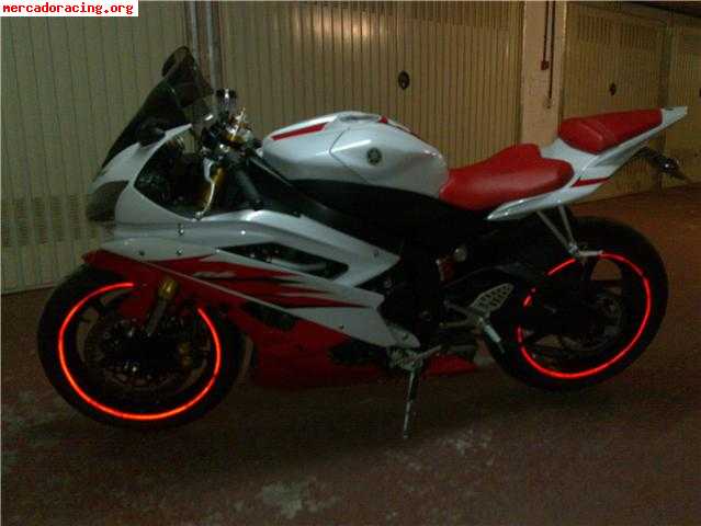 Se vende yamaha r6 r