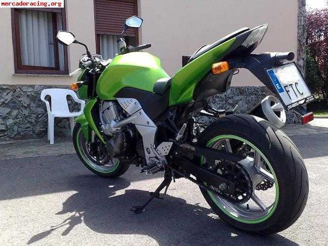 Se cambia por coche o vende kawasaki z750