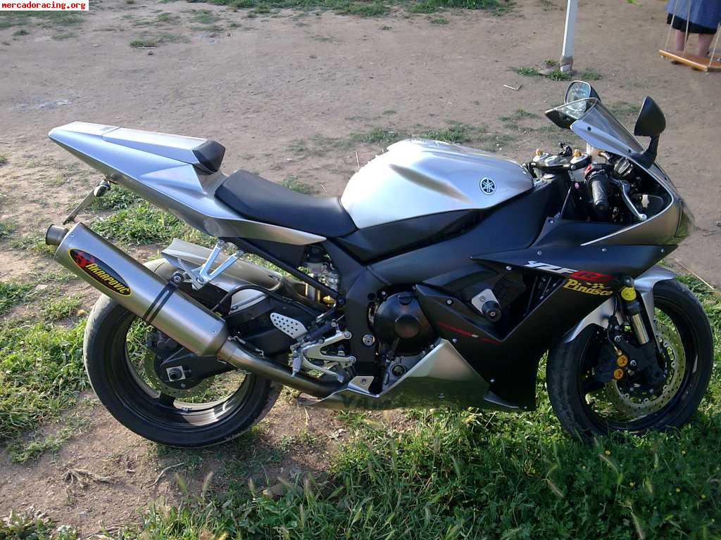 Yamaha r1 impecable en barcelona
