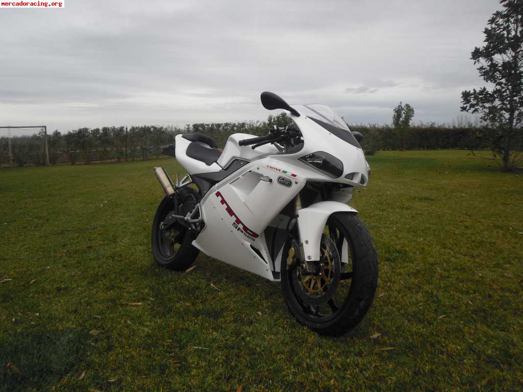 Cagiva mito sp525 blanca.