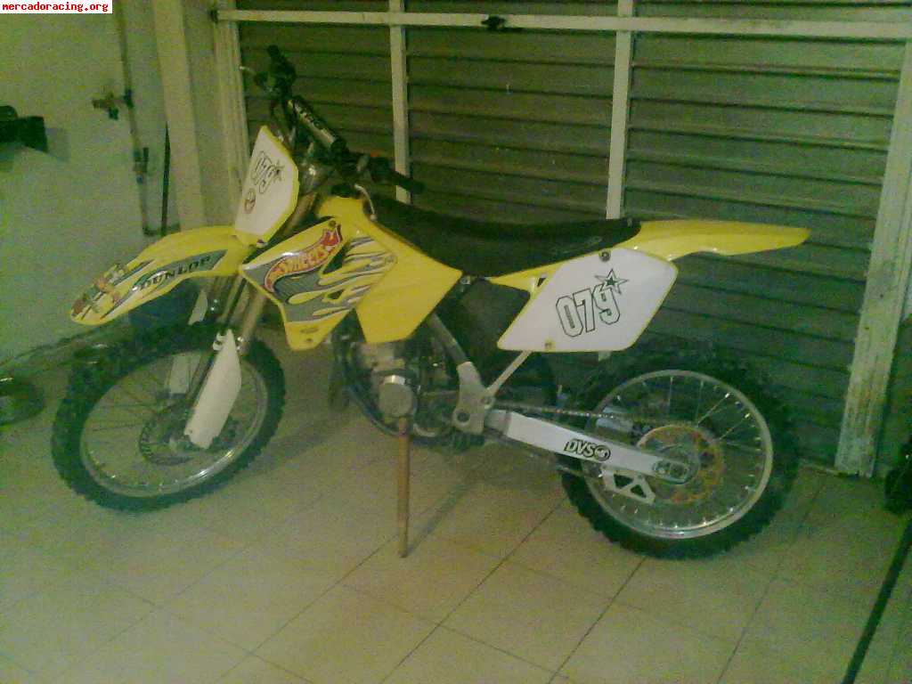 Suzuki rm 125 del 2003