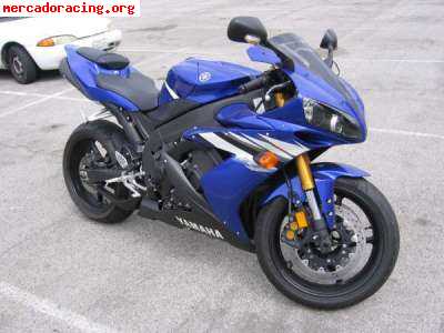 Yamaha r1