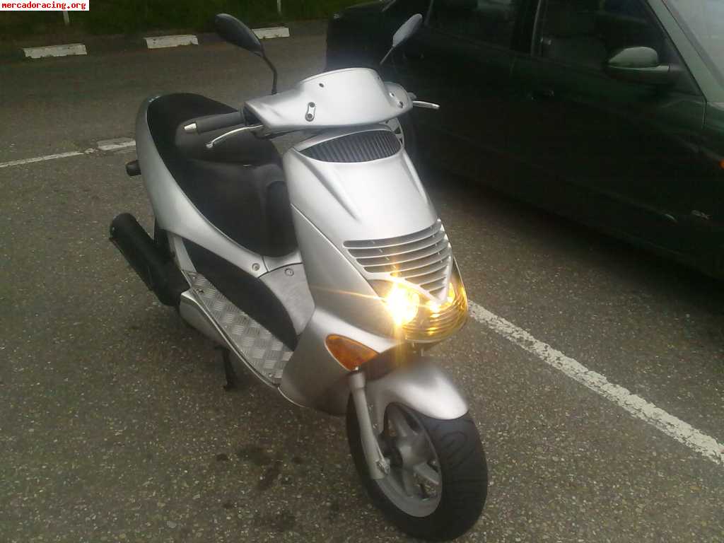 Aprilia 125cc leonardo