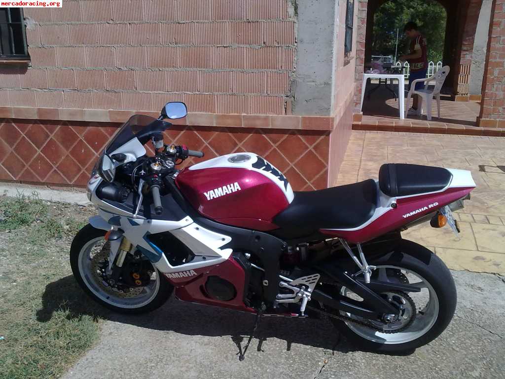 Yamaha r6, urge vender