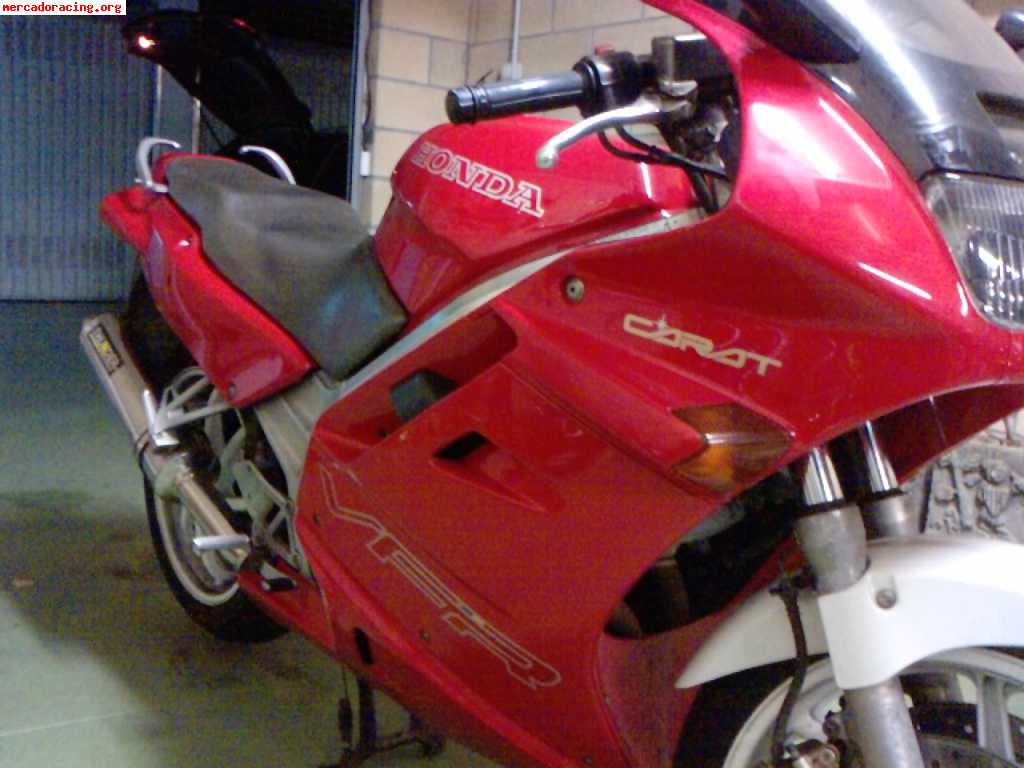 Vendo honda vfr 750f