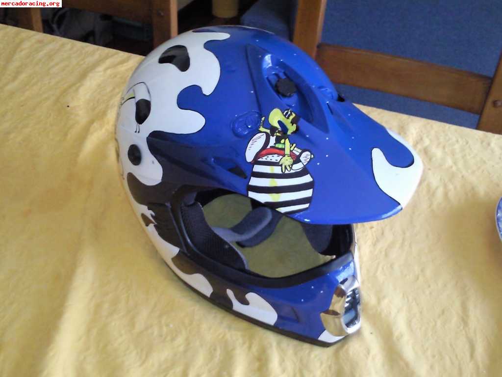 Se vende casco fox de enduro