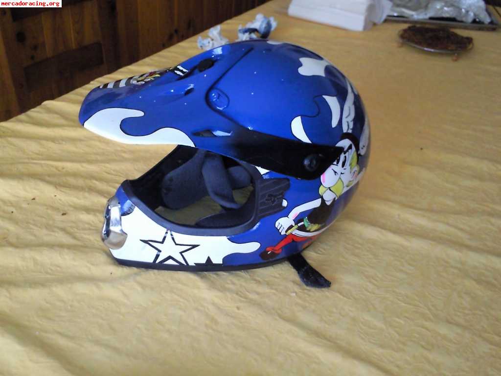 Se vende casco fox de enduro