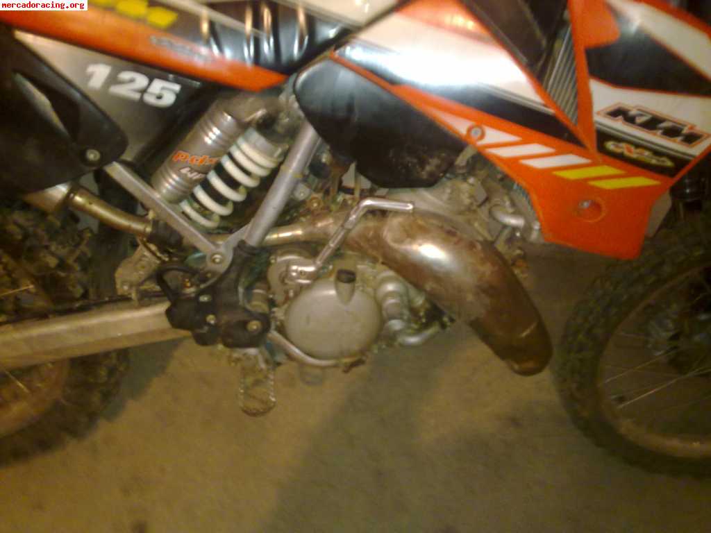 Se vende ktm 125 sx año 2001