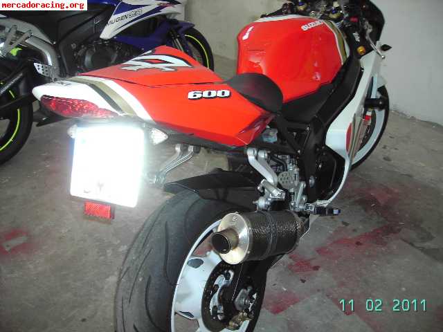 Cambio o vendo suzuki gsx r 600