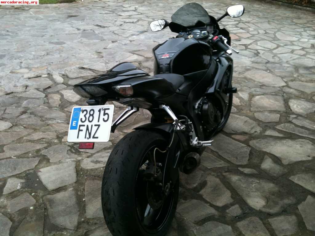 Suzuki gsx r600 