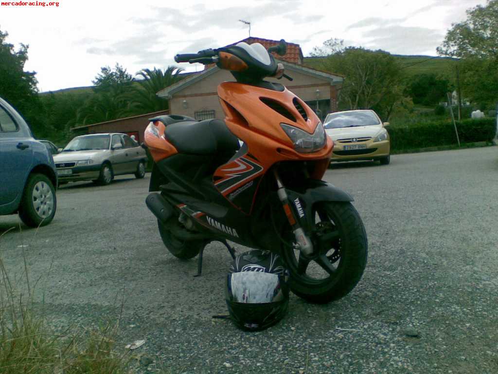 Se vende moto