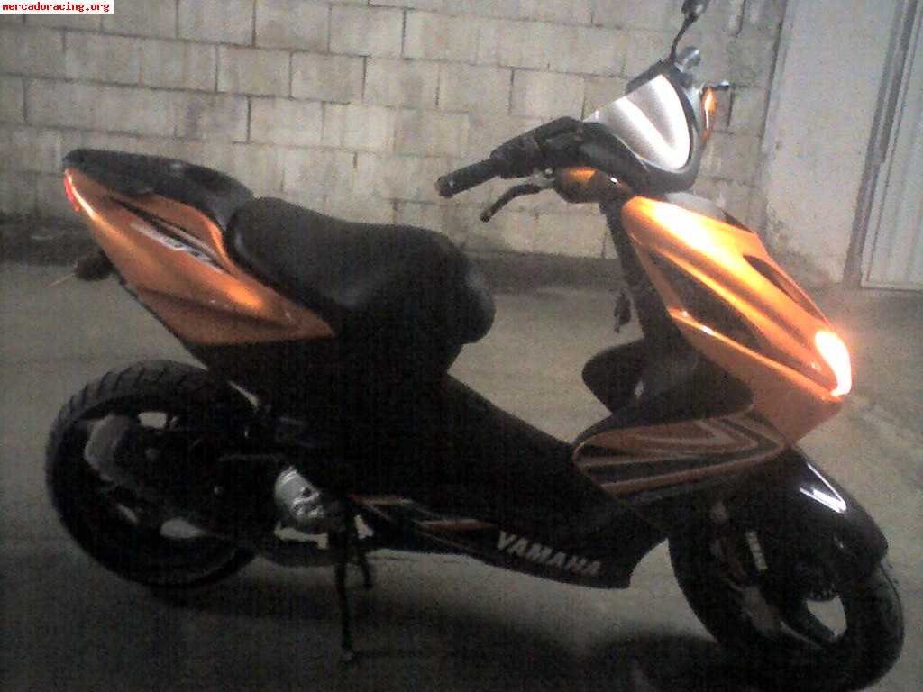 Se vende moto