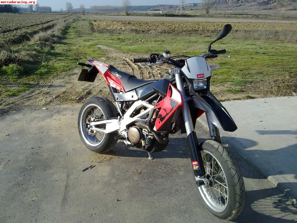 Aprilia sxv 450