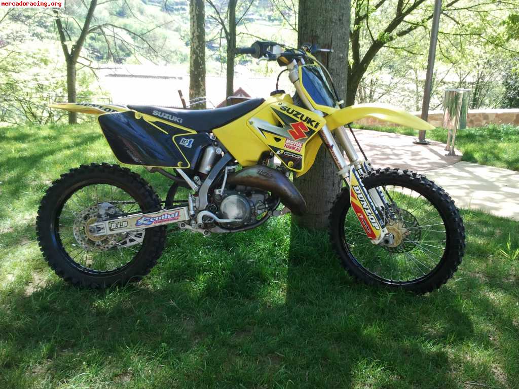 Suzuki rm  125