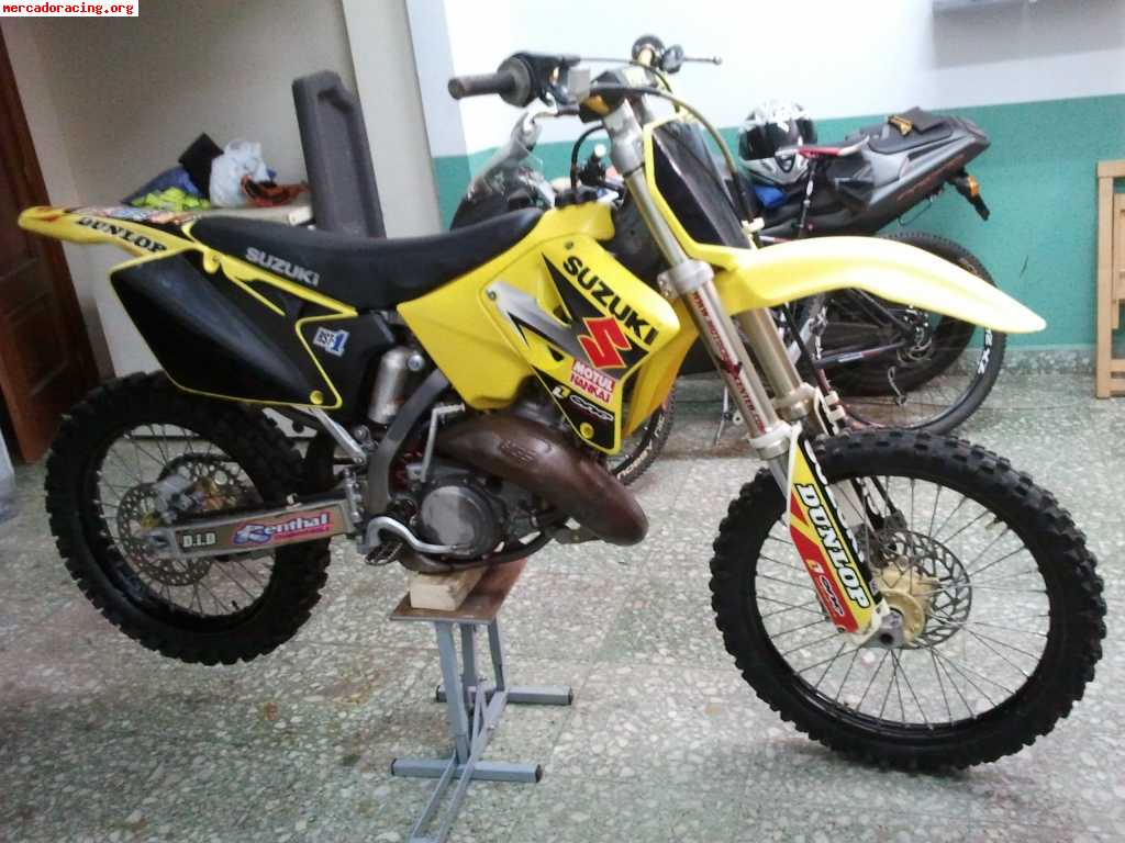 Suzuki rm  125