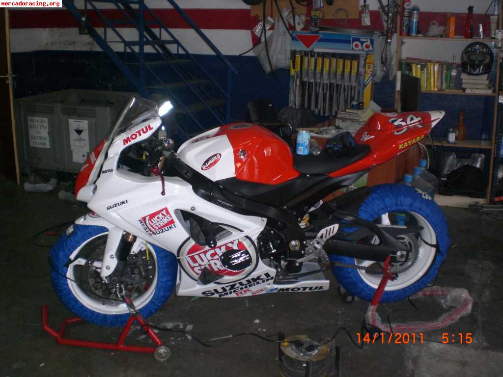 Vendo gsxr 1000 k7 para circuito