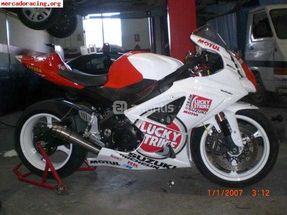 Vendo gsxr 1000 k7 para circuito