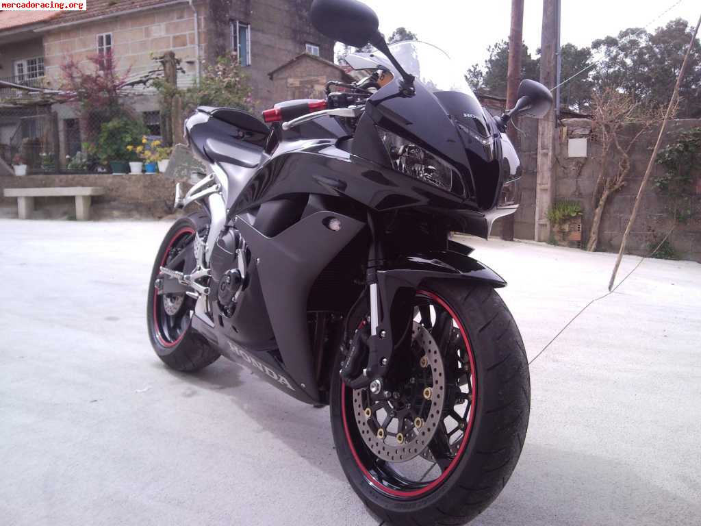 Vendo honda cbr 600 rr de finales de agosto del 2008 