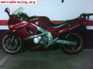 Kawasaki zzr-600   800 euros