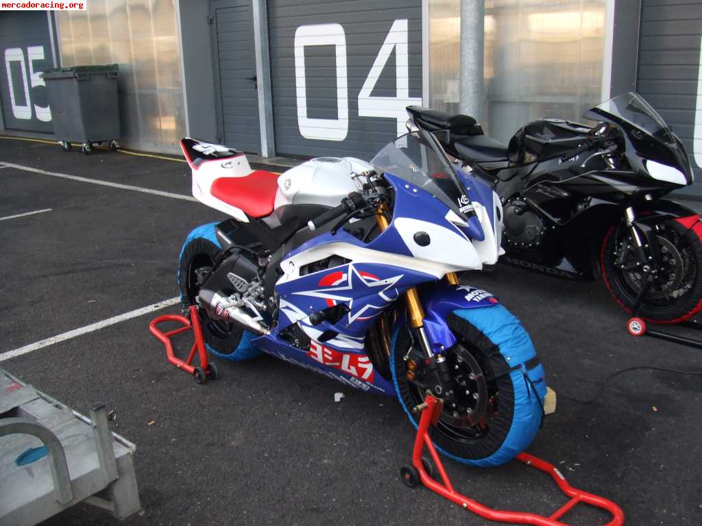 Se vende yamaha yzf r6r del 2007 6500€