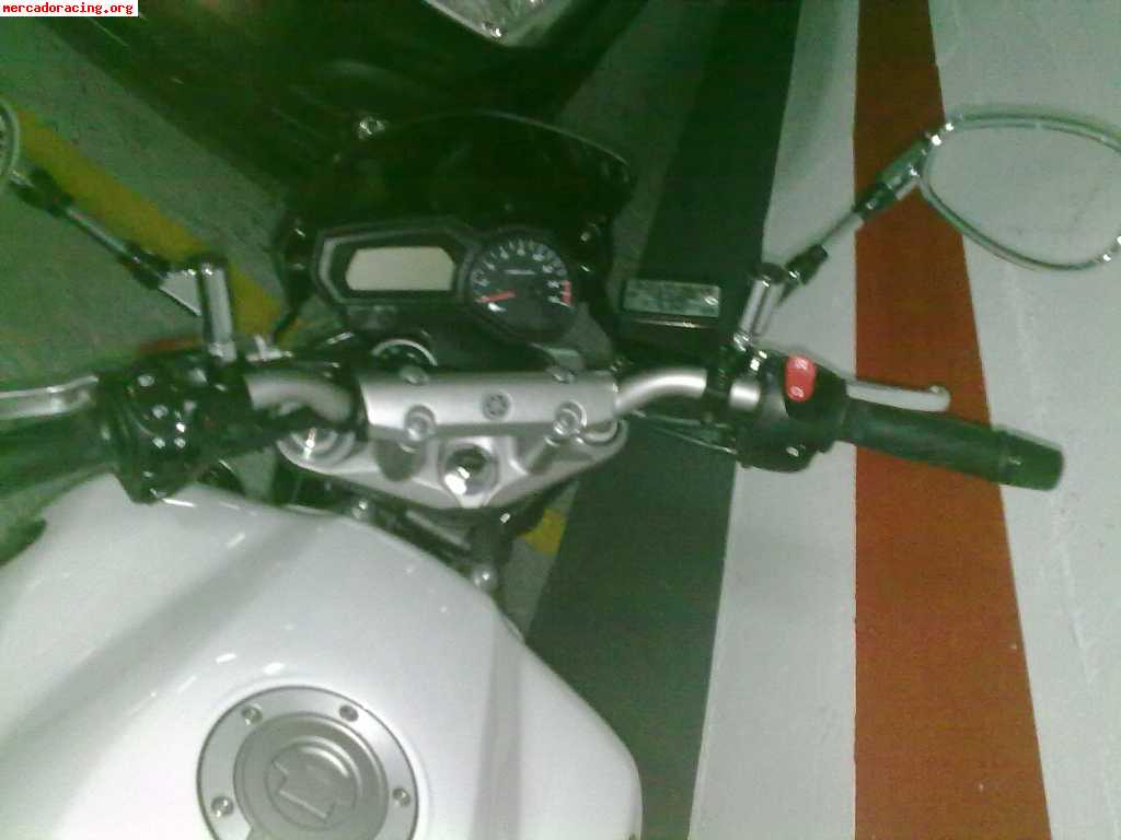 Se vende yamaha fz6 n s2 2007