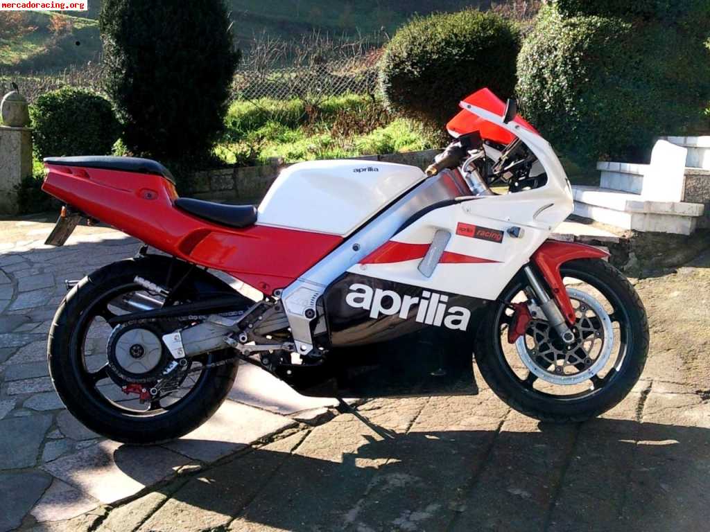 Aprilia futura 125 ´91vendo ó cámbio