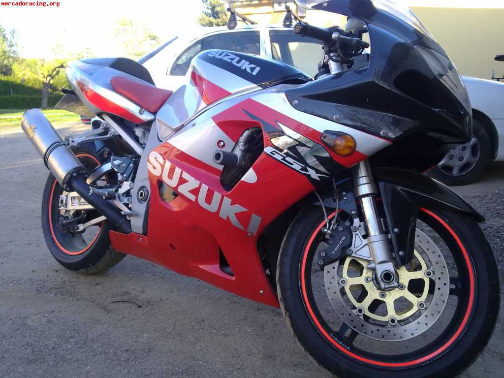 Suzuki gsx750r 2001