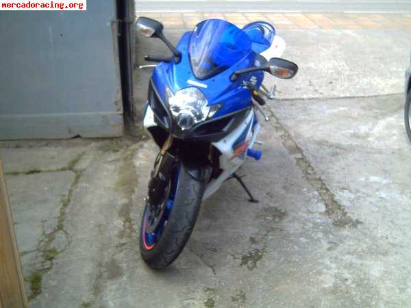 Vendo suzuki gsx-r 600